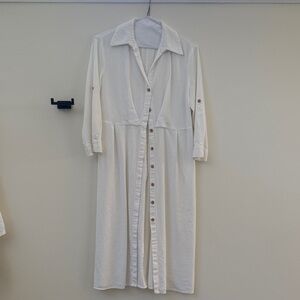 Elegant 3/4 sleeve Zara White Button-Down Dress